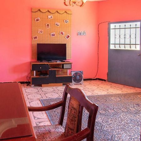 Bedouin Pink Ecohouse Panzió Vádi Músza Kültér fotó