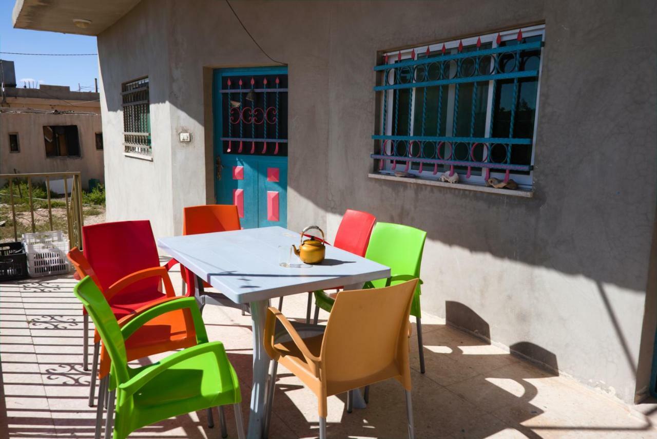 Bedouin Pink Ecohouse Panzió Vádi Músza Kültér fotó