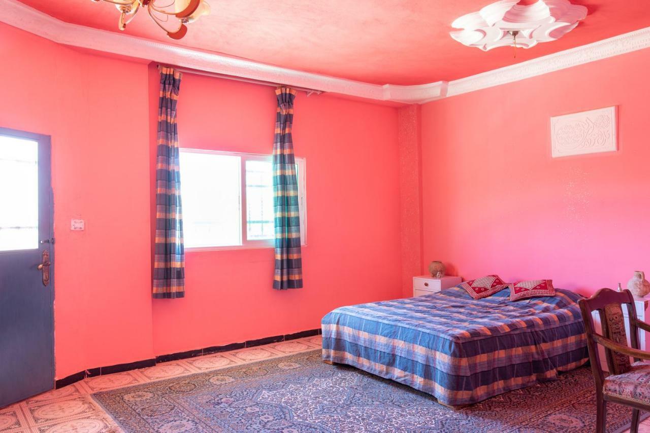 Bedouin Pink Ecohouse Panzió Vádi Músza Kültér fotó